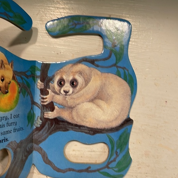 NWOT Vintage Reader’s Digest Collection hooka book Bats hardcover board book - Picture 8 of 10